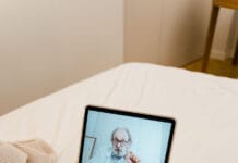 E-recepta i zwolnienie online – możliwości oraz ograniczenia konsultacji zdalnej